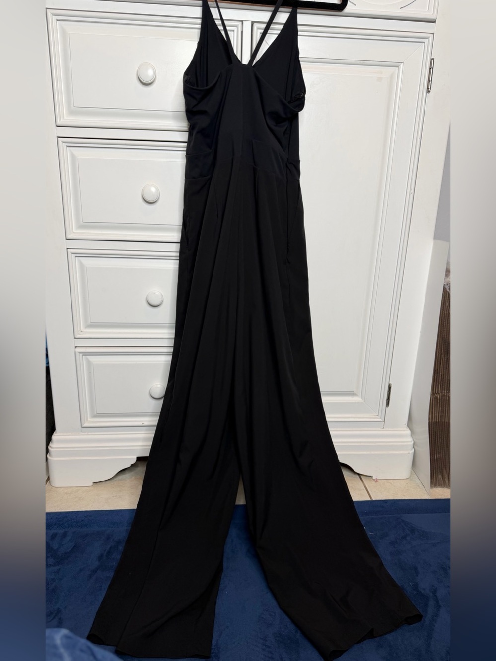 π€ Halara Black V-Neck Wide Leg Jumpsuit β Medium Tall β NWOT - Picture 3 of 5